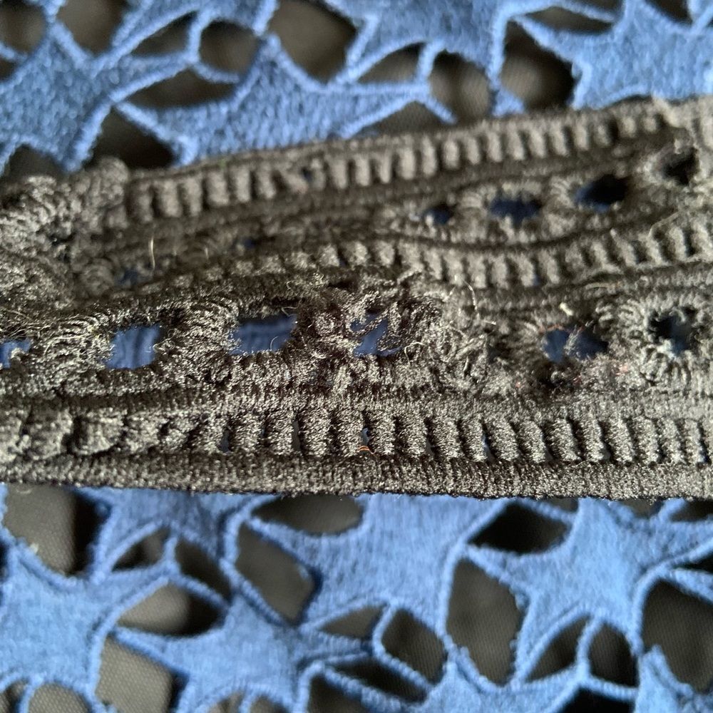 Few Moda Star Lace Mini Dress - Picture 7 of 11